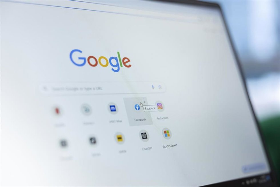 Archivo - Google en un ordenador.