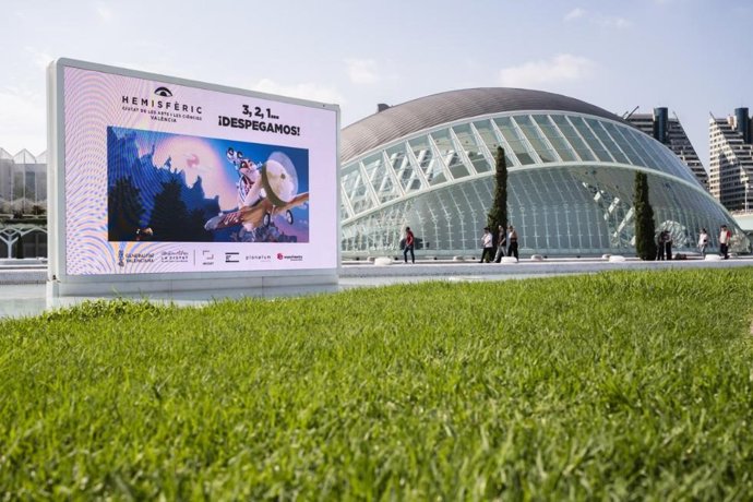 Película animada en El Hemisfèric