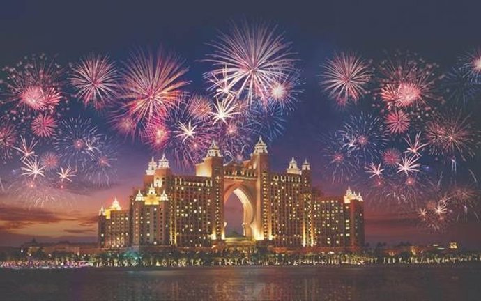 Dubái Se Abre Al Mundo