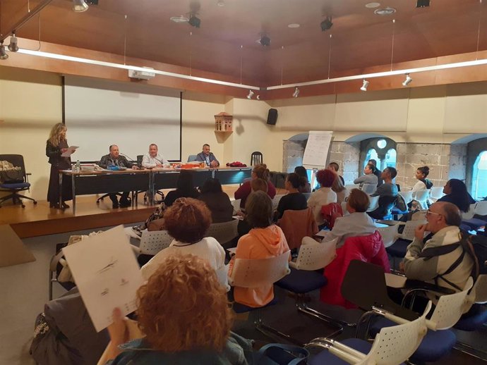 Talleres de 'Primeros auxilios y otros cuidados en la acción voluntaria' en Avilés