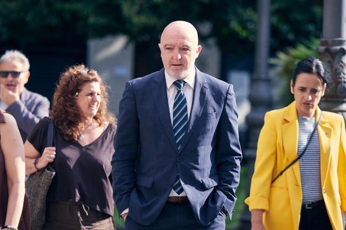 Archivo - El portavoz de UPN en el Parlamento de Navarra, Javier Esparza.