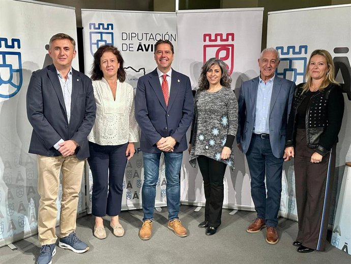 Las Jornadas Abulenses de Energía arrancan con la vista puesta en los ámbitos autonómico y nacional para situar a Ávila como ejemplo de sostenibilidad.