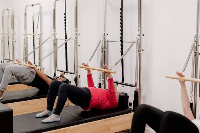 La resistencia inteligente del Pilates en Valencia, más fuerza, más control, resultados medibles