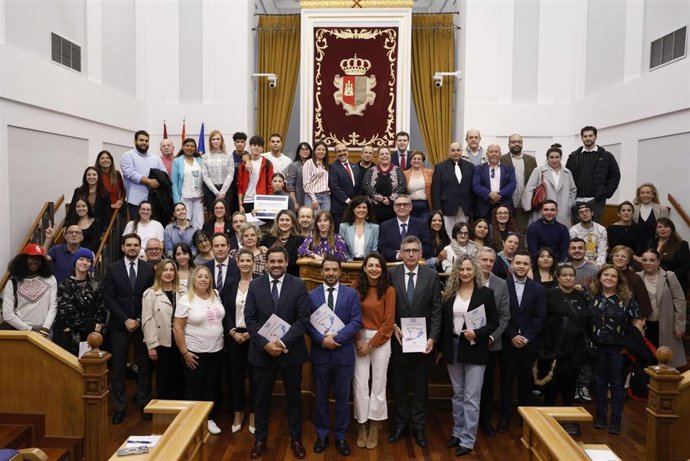 Acto celebrado en las Cortes con motivo del Día Internacional para la Erradicación de la Pobreza