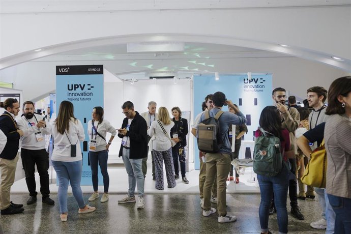 Archivo - La UPV refuerza su liderazgo en transferencia tecnológica con un espacio 'deep tech' en el Valencia Digital Summit 2025
