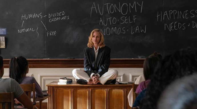 Luca Guadagnino defiende el polémico final de Caza de brujas: "Esta es nuestra historia"