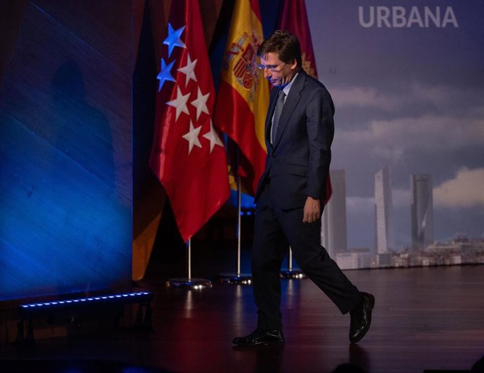 El alcalde de Madrid, José Luis Martínez Almeida, inaugura el I Foro de Movilidad Aérea Urbana 
