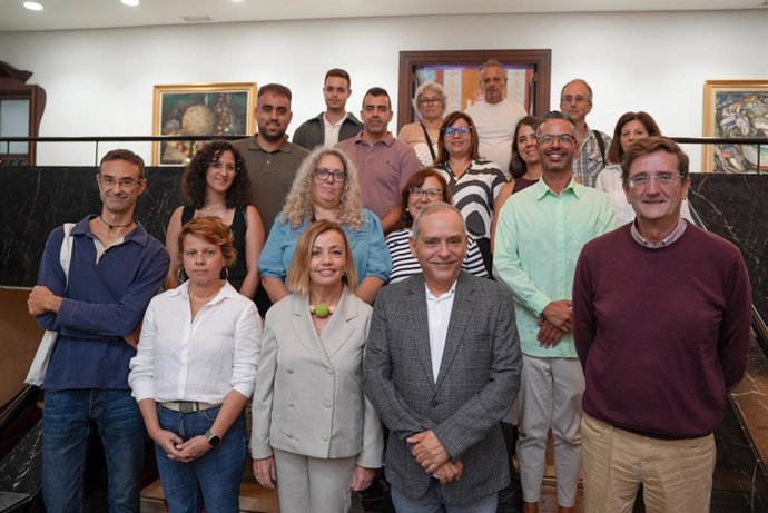 Presentación de la feria regional de artesanía