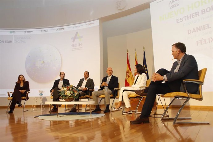 La cita ha contado con la participación de referentes nacionales y europeos para abordar el futuro de la IA y la cooperación de la red de EDIHS.