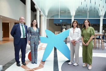 Foto de familia tras la presentación de la última prueba de la temporada del Circuito 3x3 CaixaBank.