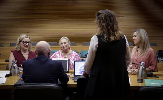 Comissió d'Economia, Pressupostos i Hisenda de Les Corts