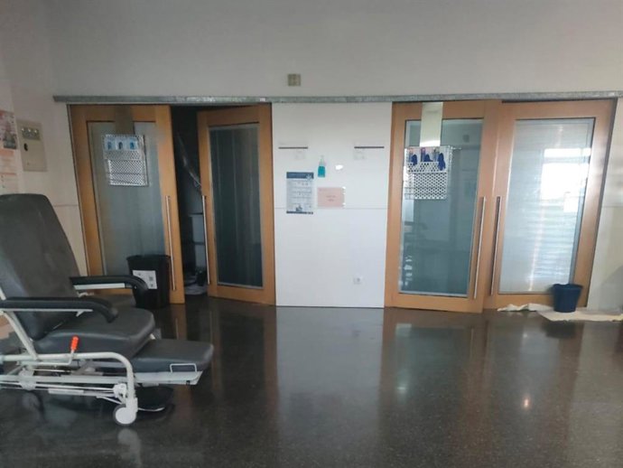 Compromís asegura que dos boxes de la uci del Hospital de Dénia "siguen cerrados" tras las lluvias del 29 de septiembre