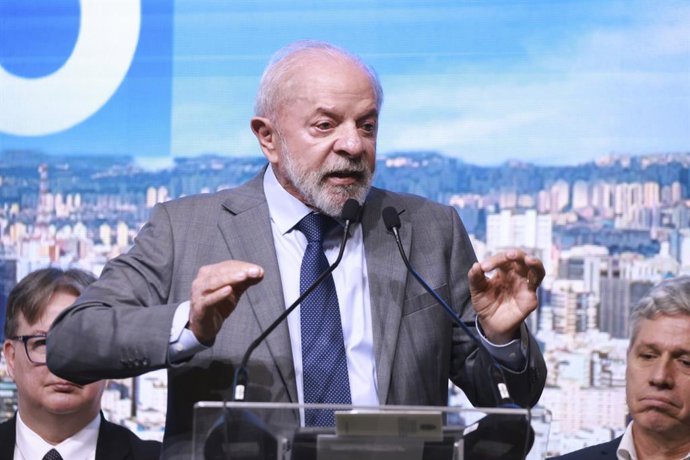 10 de outubro de 2025, São Paulo, São Paulo, Brasil: São Paulo (SP), 10 de outubro de 2025 Êxito/imobiliário/governo/SP - O Presidente da República do Brasil, Luiz Inácio Lula da Silva, participa da cerimônia de anúncio do novo empreendimento imobiliário