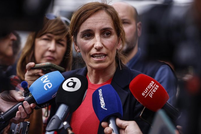 La ministra de Sanitat, Mónica García