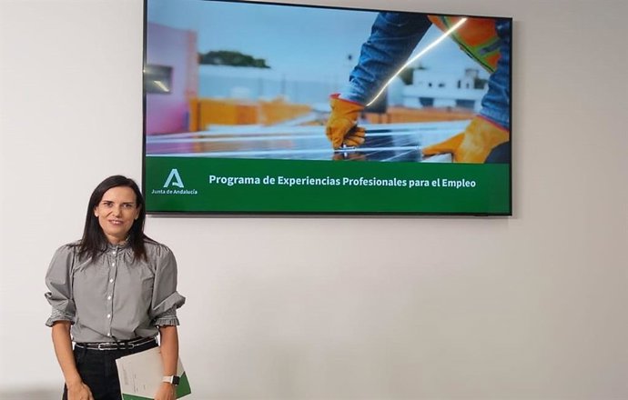 La delegada de Empleo, Empresa y Trabajo Autónomo de la Junta de Andalucía en Córdoba, María Dolores Gálvez.