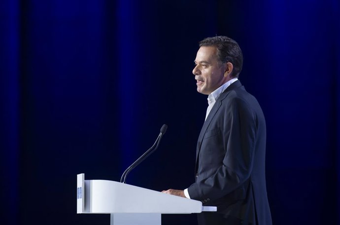 Archivo - Arquivo - O primeiro-ministro de Portugal, Luís Montenegro, discursa durante o segundo dia do 21º Congresso Nacional do Partido Popular, em 5 de julho de 2025, em Madri (Espanha). Com o slogan "Tomar posição pela Espanha", o 21º Congresso do PP,