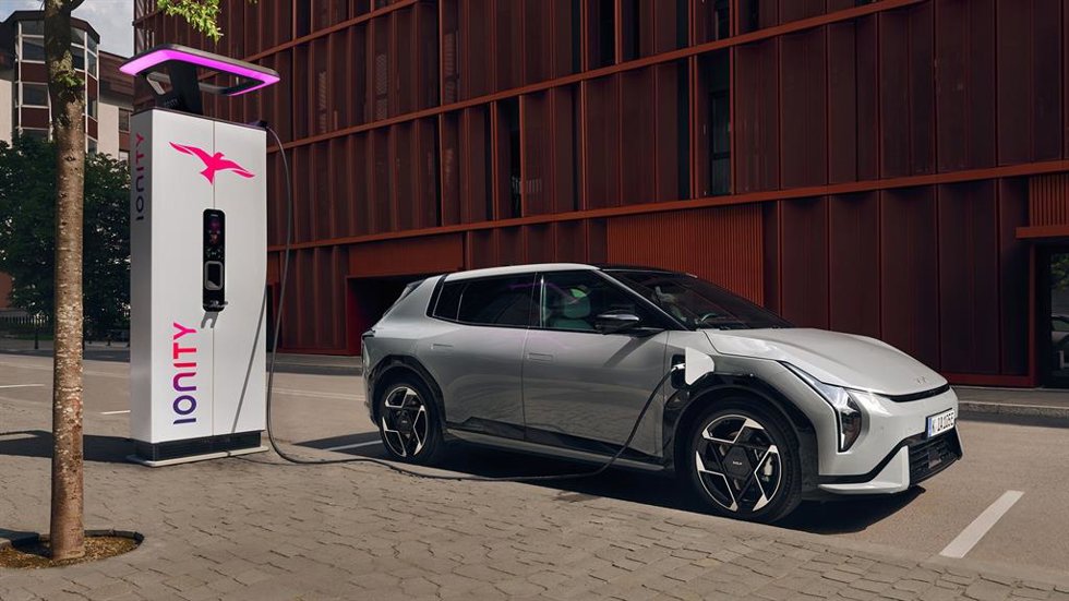 Kia alcanza el millón de puntos de carga públicos en Europa a través de su servicio 'Kia Charge'.