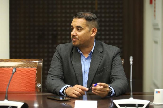 Archivo - El diputado de Nueva Canarias-Bloque Canarista por la isla de Lanzarote y responsable del grupo parlamentario NC-BC en la Comisión de Sanidad, Yone Caraballo