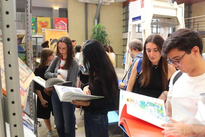 'Colección Pedro Tabernero' En La Universidad Pablo De Olavide De Sevilla.