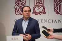Pérez Llorca subraya que "no desaparece ninguna comisión de Les Corts, únicamente se han reorganizado"