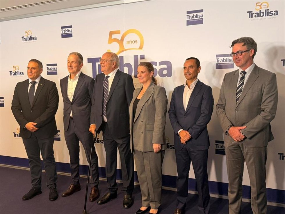 La presidenta del Govern, Marga Prohens, participa en el acto conmemorativo de los 50 años de la empresa Trablisa