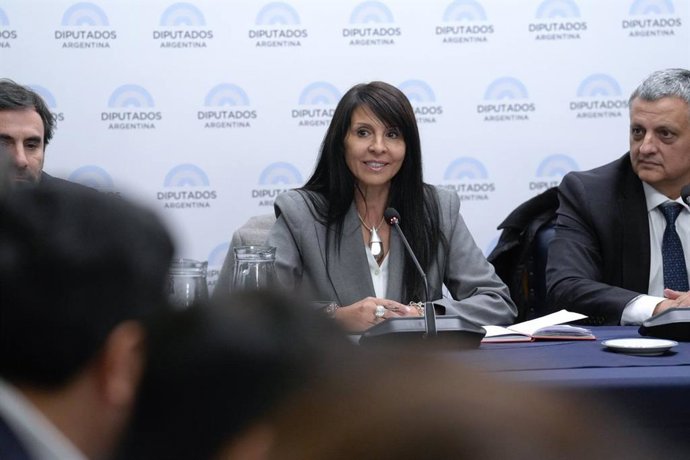 Archivo - La diputada argentina por el partido La Libertad Avanza Lorena Villaverde