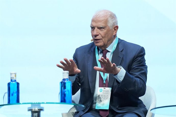 El presidente de Cidob, Josep Borrell, durante la segunda edición del foro 'World in Progress', en el Palau de Congressos de Catalunya, 20 de octubre de 2025, en Barcelona, Catalunya (España)