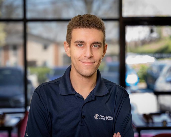 El gran maestro estadounidense de ajedrez Daniel Naroditsky