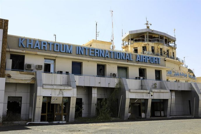 Archivo - Fotografía de archivo del aeropuerto de Jartum tras su toma por parte del Ejército de Sudán tras cerca de dos años en manos de las paramilitares Fuerzas de Apoyo Rápido (RSF)