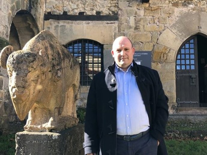 El exalcalde de Santillana del Mar, Ángel Rodríguez