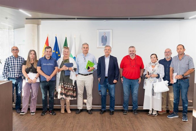 Mesa General de Negociación, presidida por el alcalde de Estepona, José María García Urbano