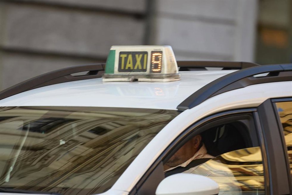 Archivo - Imagen de archivo de un taxi.
