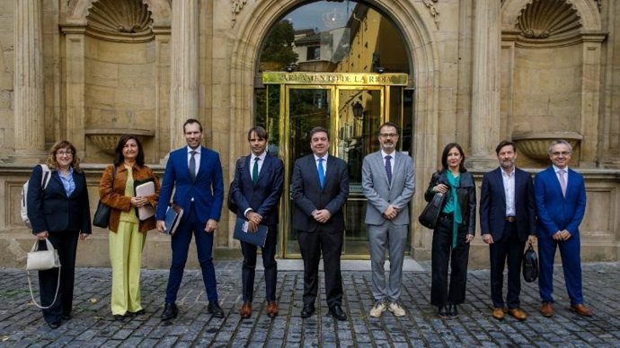 Galiana destaca el "gran impulso" de los presupuestos para educación, con un incremento de más de 10,5 millones