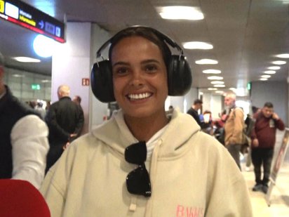 Primicia! Gloria Camila, pletórica, llega a España con Iván González tras  su expulsión del 'All Stars'