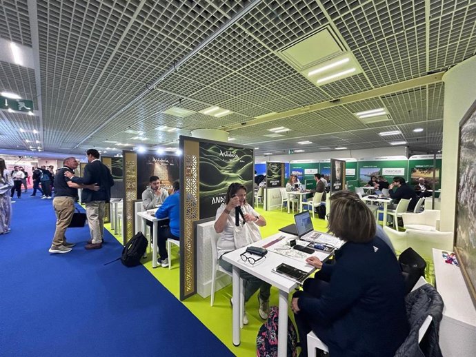 Participantes en en las jornadas profesionales de la consejería de Turismo en el Levante