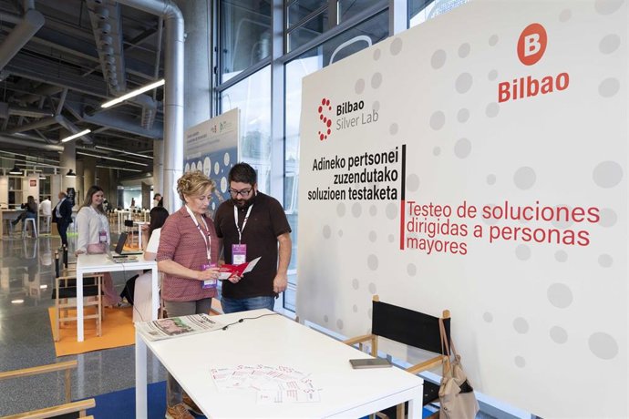 Stand en B-Venture del Bilbao Silver Lab