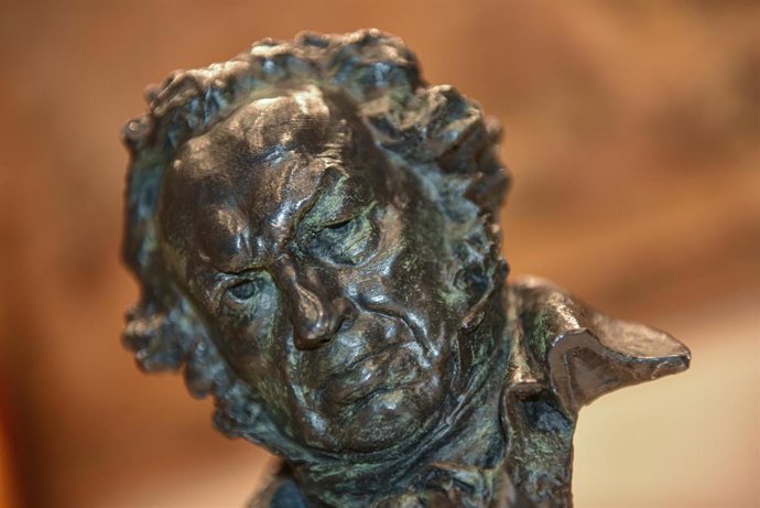 Archivo - Foto detalle de la estatuilla de Goya, durante la presentación de los Premios Goya 2026, en el Palau de la Generalitat, a 5 de septiembre de 2025, en Barcelona, Cataluña (España). La 40ª edición de los galardones de la Academia de las Artes y la