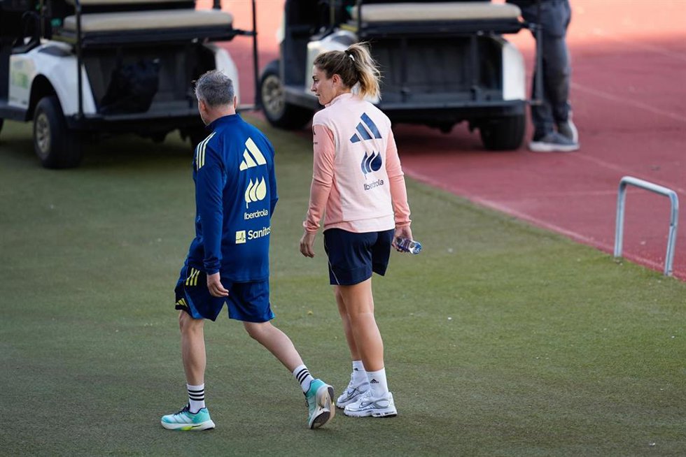 Alexia Putellas en el momento de dejar el entrenamiento del lunes 20 de la selección en la Ciudad del Fútbol de Las Rozas