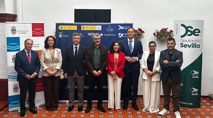 El vicepresidente de Prodetur, Rodrigo Rodríguez Hans, participa en la inauguración del I Congreso Nacional de Relevo Generacional del Trabajo Autónomo, que se celebra en la Casa de la Cultura de Lebrija