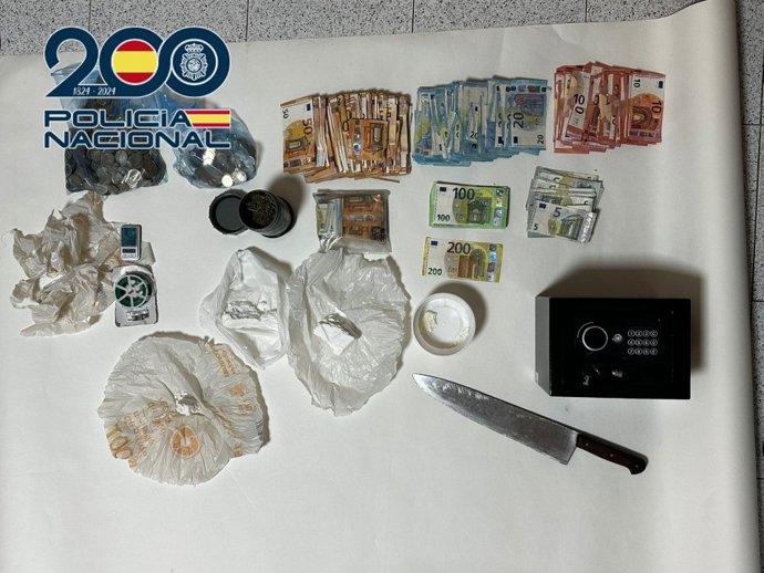 Detingudes dos persones acusades de vendre drogues a Vila-real