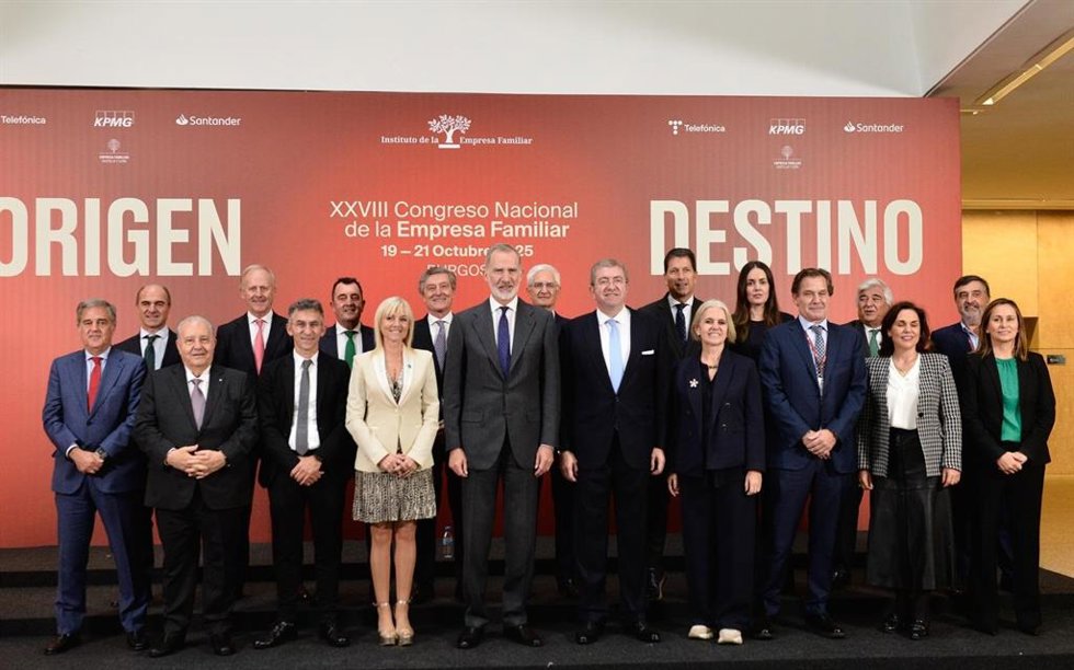AMEFMUR asiste al Congreso de la Empresa Familiar inaugurado por el rey Felipe VI