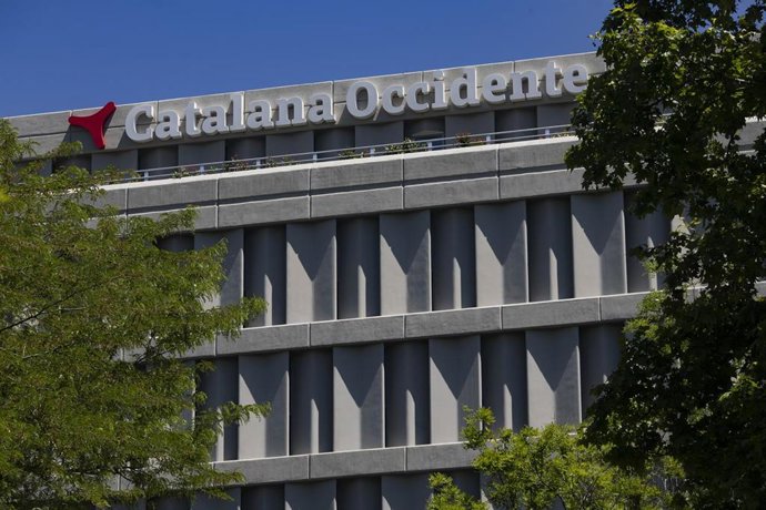 Archivo - Sede de la aseguradora Catalana Occidente