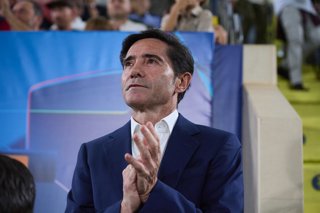 Marcelino Garcia Toral Head Coach of Villarreal CF looks on prior the UEFA Champions League 2025/26 League Phase MD3 match between Villarreal CF and Manchester City at Estadio de la Ceramica on October 21, 2025 in Villarreal, Spain.