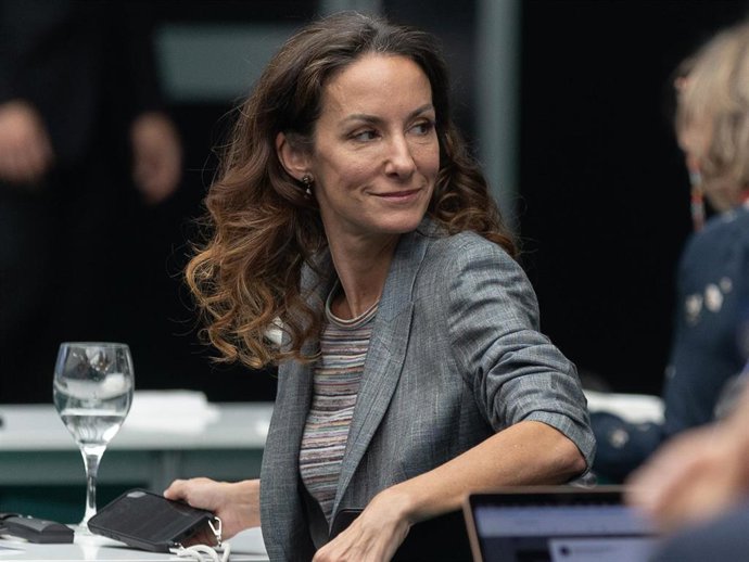La hermana de la reina Letizia, Telma Ortiz, durante la XI edición de los Diálogos del Agua, a 21 de octubre de 2025, en Madrid