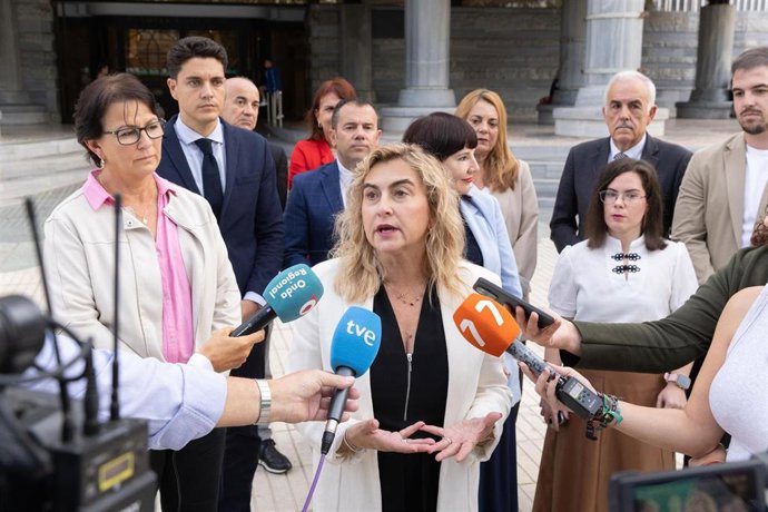 La portavoz del Grupo Parlamentario Socialista, Carmina Fernández