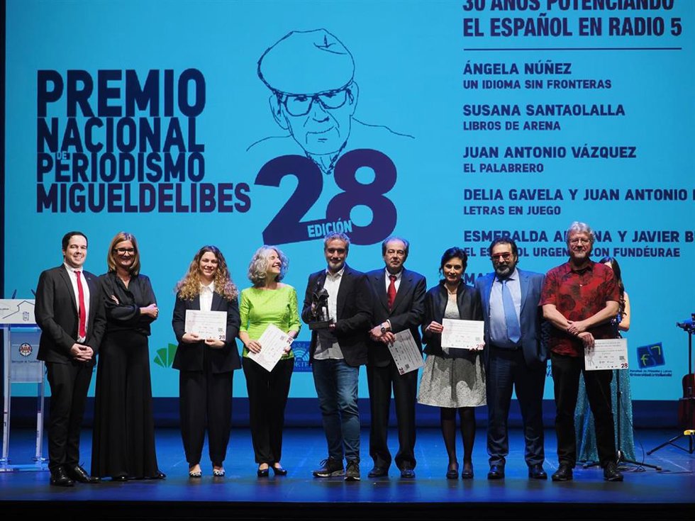 La APV convoca el XXIX Premo Nacional de Periodismo Miguel Delibes. En la foto, los galardonados en la última edición.