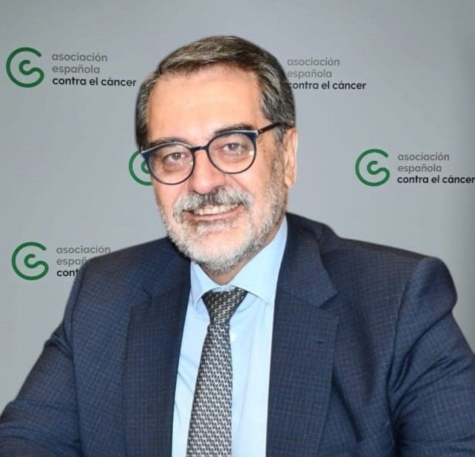 El presidente de la AECC en la provincia de Toledo, Fernando Jou.