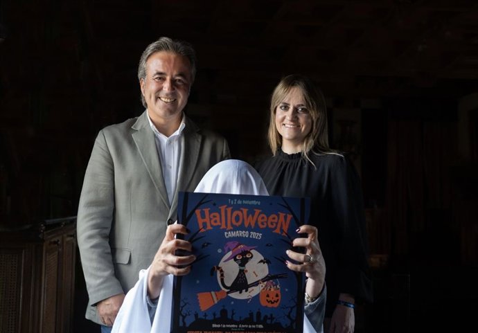 El alcalde, Diego Movellán, presenta la programación de Halloween
