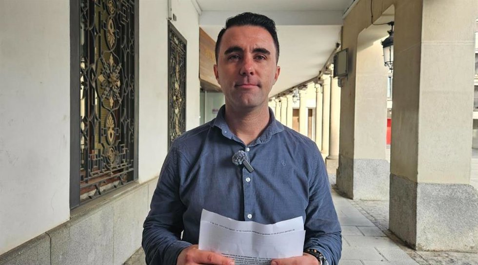 El concejal del PSOE en el Ayuntamiento de Guadalajara Juan Flores.