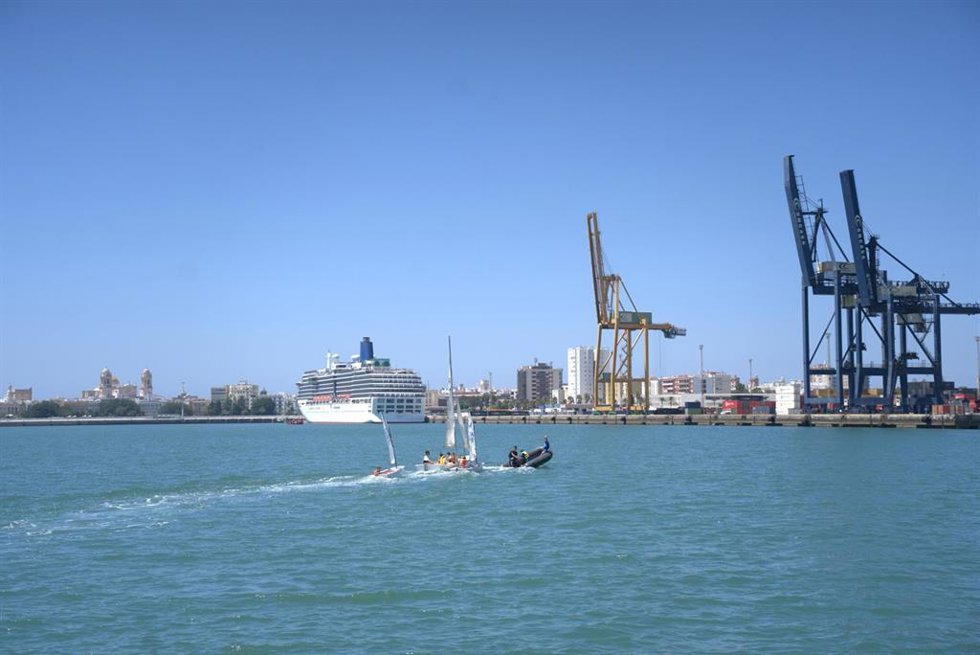Puerto de Cádiz